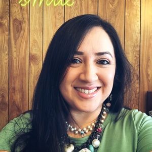 Meet your Posher, Valerie